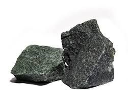 Камінь піроксеніт колотий (8-15 см) 20 кг для лазні та сауни